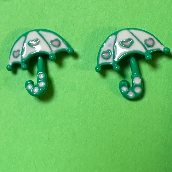 Strawberry Picking / Mothers Day April May earrings - small studs berry umbrella - Picture 8 of 11